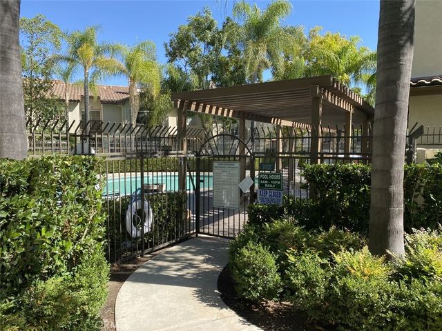 105 TIERRA PLANO, Rancho Santa Margarita, CA 92688