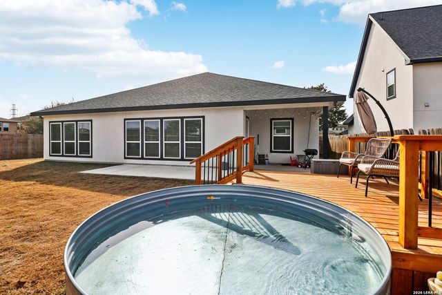 15302 Capri, Selma, TX 78154