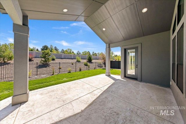 2368 N Annadale Pl, Eagle, ID 83616