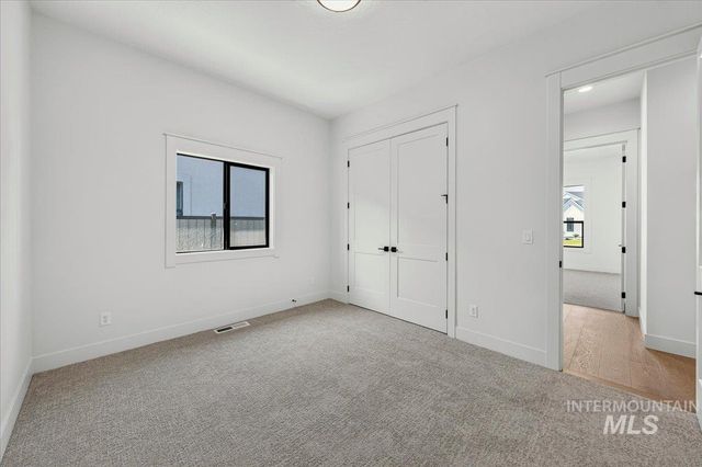 2368 N Annadale Pl, Eagle, ID 83616