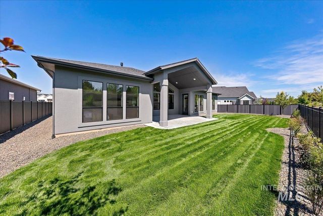 2368 N Annadale Pl, Eagle, ID 83616
