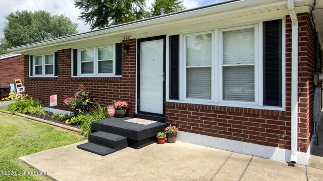6217 Hackberry Way, Louisville, KY 40229