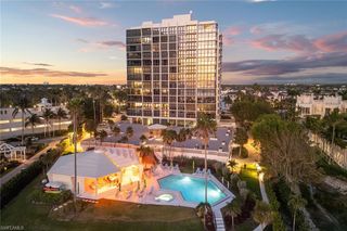 4031 Gulf Shore BLVD N 3B, Naples, FL 34103