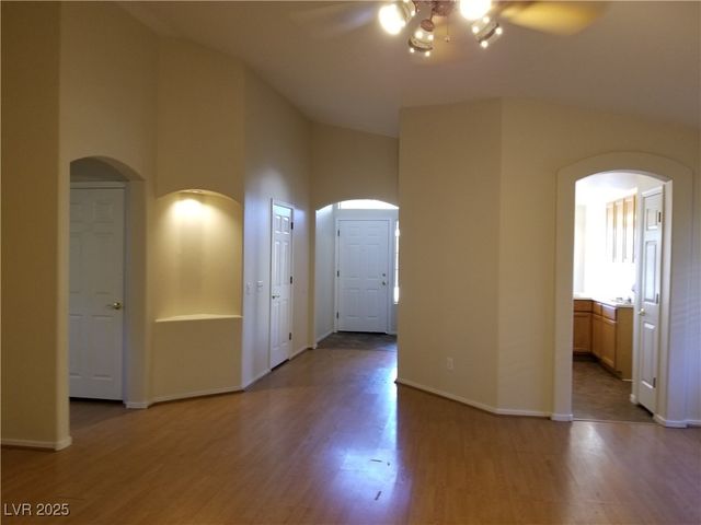 989 River Walk Court, Henderson, NV 89015