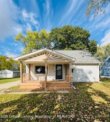 727 E Paulson Street, Lansing, MI 48906