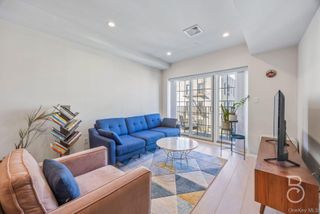 25-74 34th Street 4C, Astoria, NY 11103