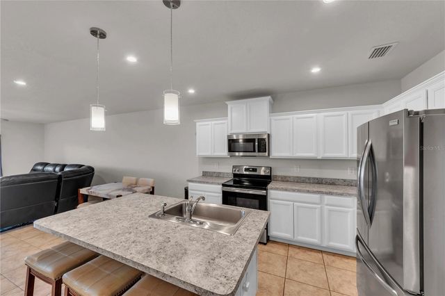 18276 TURNING LEAF CIRCLE, Land O Lakes, FL 34638