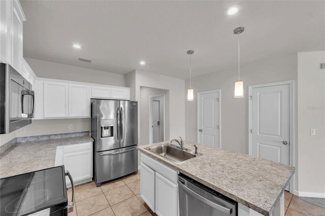 18276 TURNING LEAF CIRCLE, Land O Lakes, FL 34638