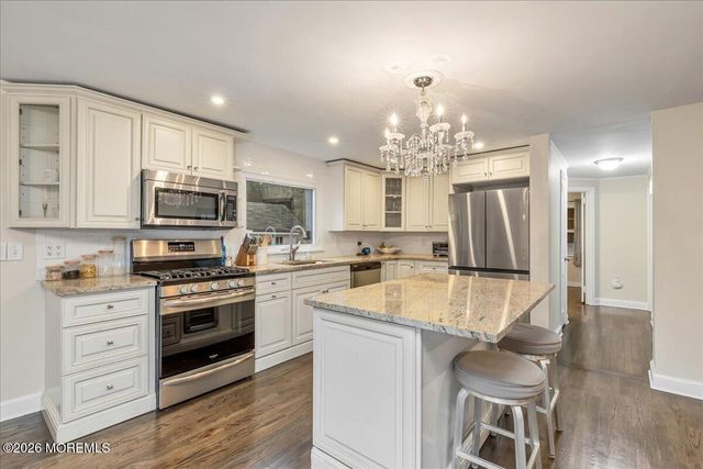 203 Florence Place, Middletown, NJ 07748
