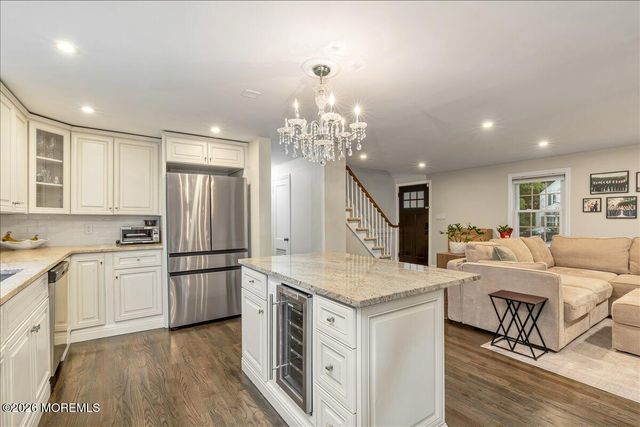 203 Florence Place, Middletown, NJ 07748