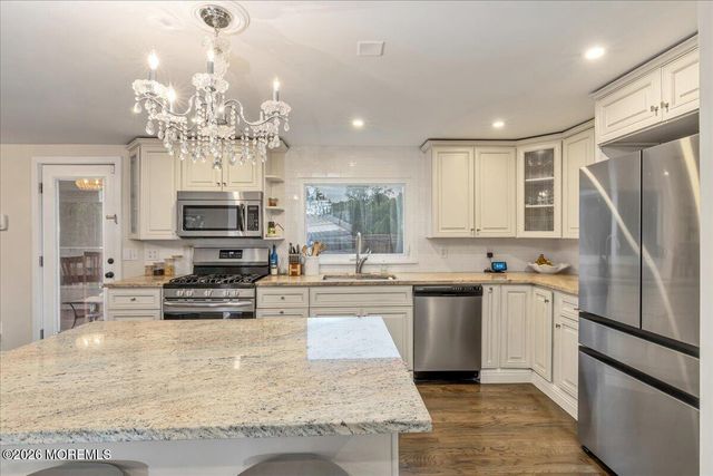 203 Florence Place, Middletown, NJ 07748