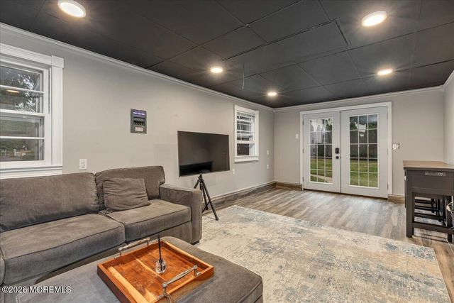 203 Florence Place, Middletown, NJ 07748