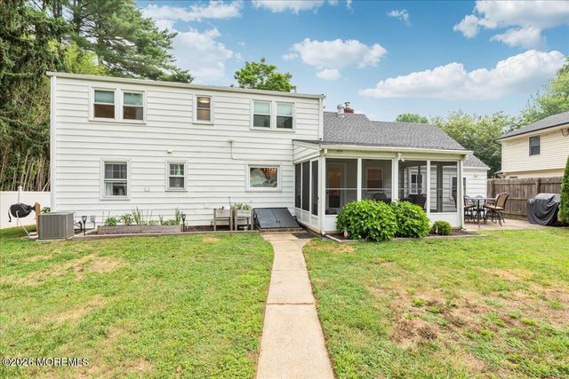 203 Florence Place, Middletown, NJ 07748