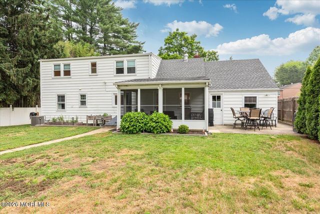 203 Florence Place, Middletown, NJ 07748