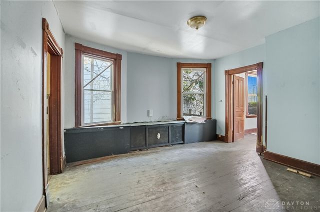 924 Fairbanks Avenue, Cincinnati, OH 45205