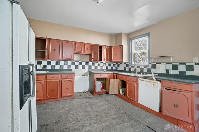 924 Fairbanks Avenue, Cincinnati, OH 45205