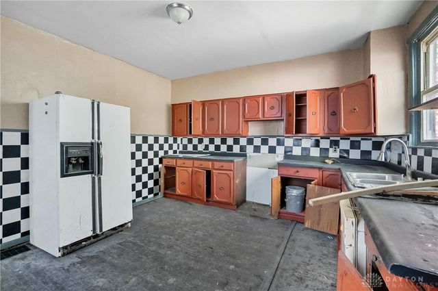 924 Fairbanks Avenue, Cincinnati, OH 45205