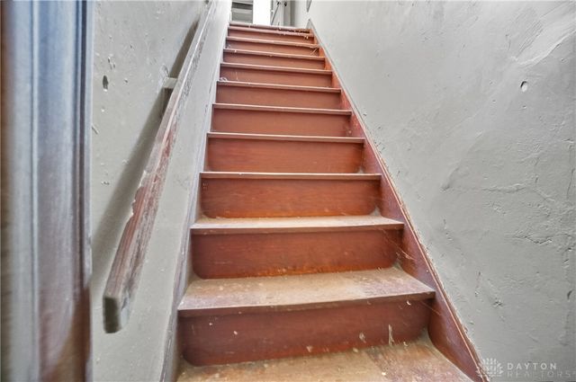 924 Fairbanks Avenue, Cincinnati, OH 45205