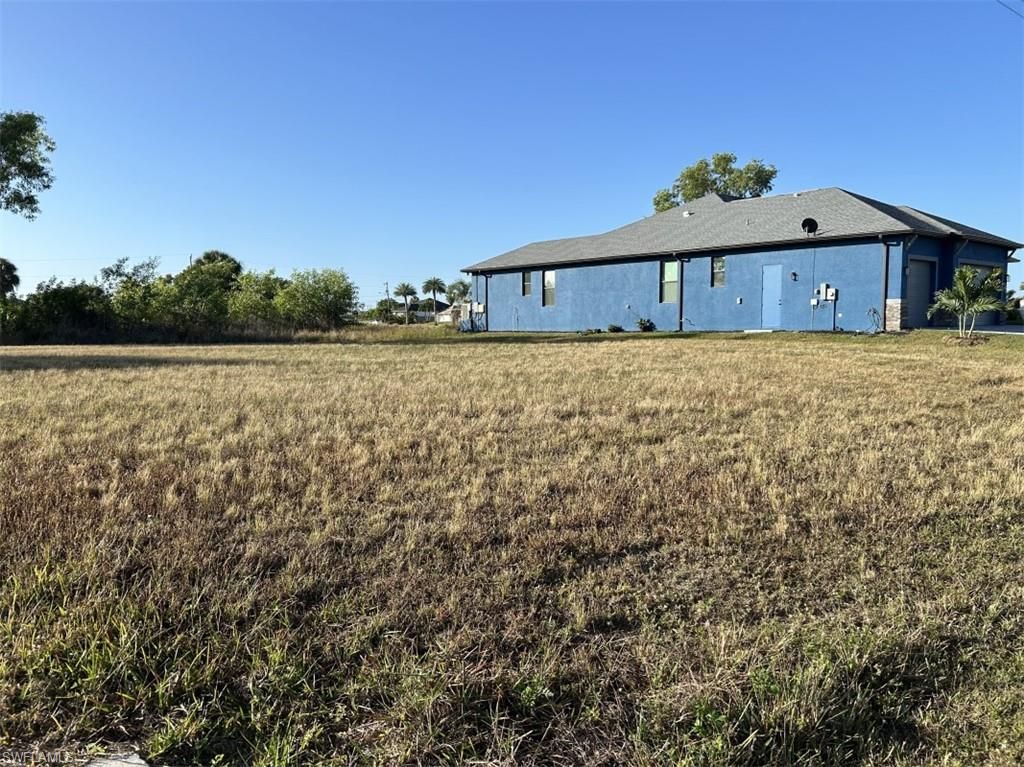 2112 NE 27th TER, CAPE CORAL, FL 33909 — photo 2
