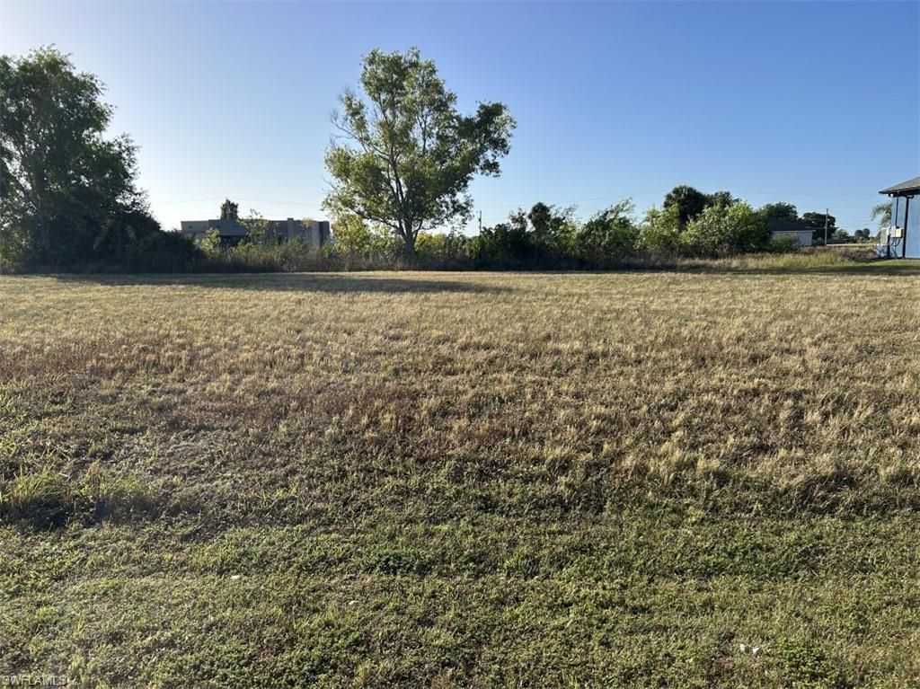 2112 NE 27th TER, CAPE CORAL, FL 33909 — photo 3