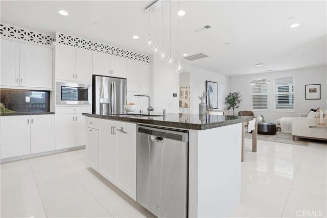 21 Jaripol, Rancho Mission Viejo, CA 92694