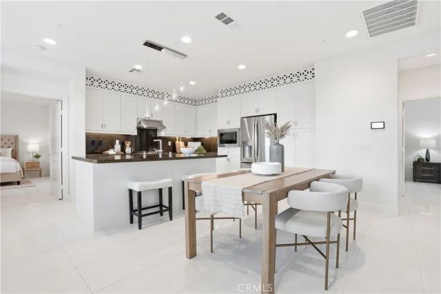 21 Jaripol, Rancho Mission Viejo, CA 92694