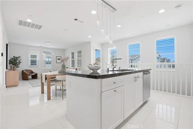 21 Jaripol, Rancho Mission Viejo, CA 92694