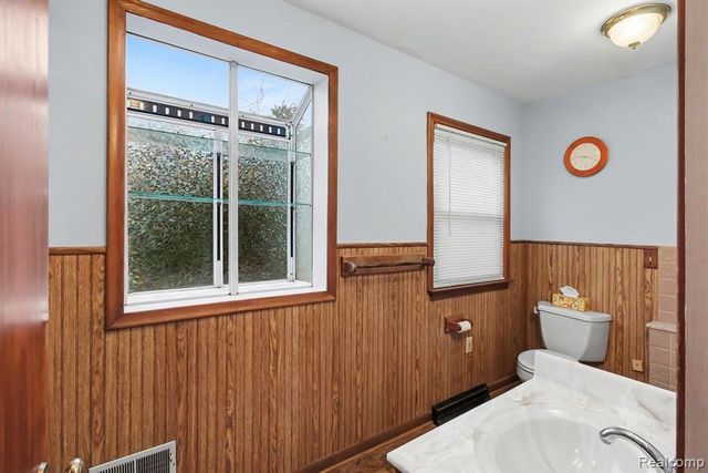 217 N 5th Street, Brighton, MI 48116