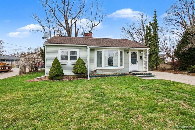 217 N 5th Street, Brighton, MI 48116