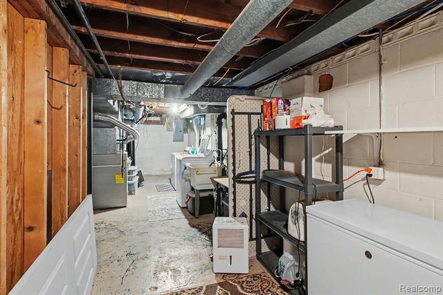 217 N 5th Street, Brighton, MI 48116