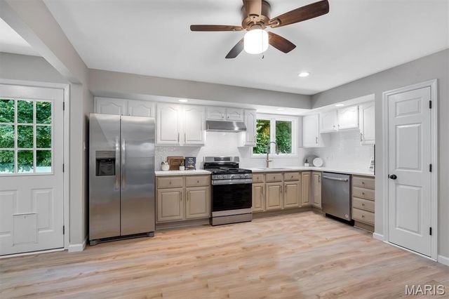 343 Ridge Trail Drive, Chesterfield, MO 63017