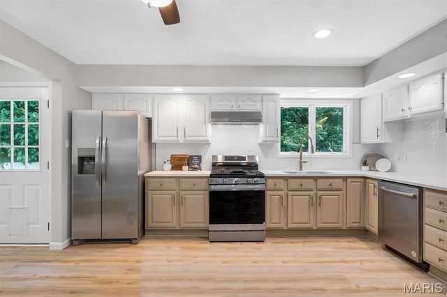 343 Ridge Trail Drive, Chesterfield, MO 63017