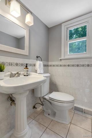 343 Ridge Trail Drive, Chesterfield, MO 63017