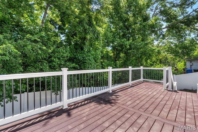 343 Ridge Trail Drive, Chesterfield, MO 63017