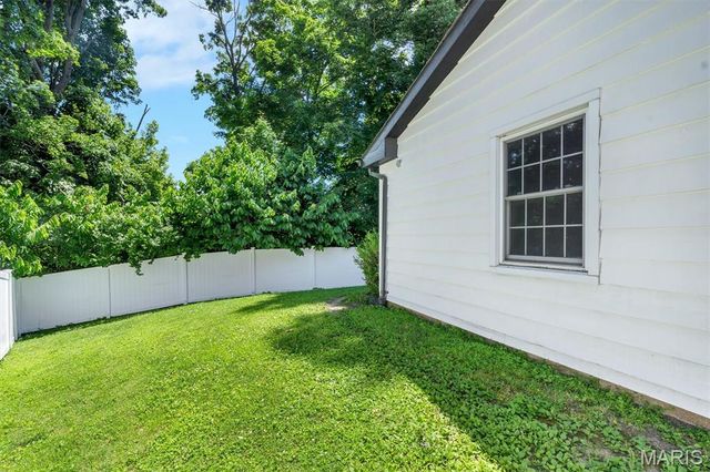 343 Ridge Trail Drive, Chesterfield, MO 63017
