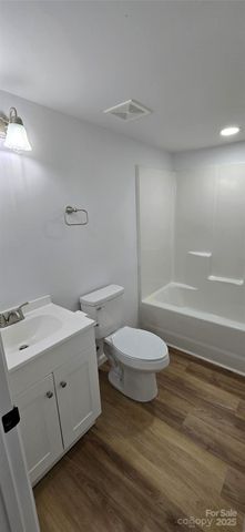 3148 Jones Wade Road, Hudson, NC 28638