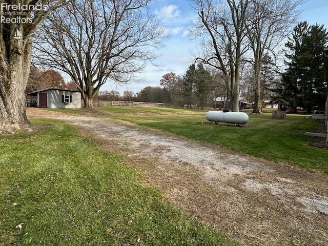 3876 Townsend Angling Road, Collins, OH 44826