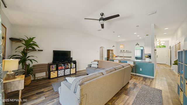 727 E RED HOUSE BRANCH Road, St. Augustine, FL 32084
