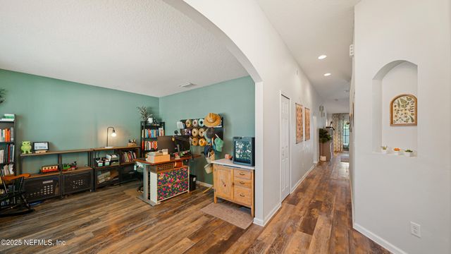 727 E RED HOUSE BRANCH Road, St. Augustine, FL 32084