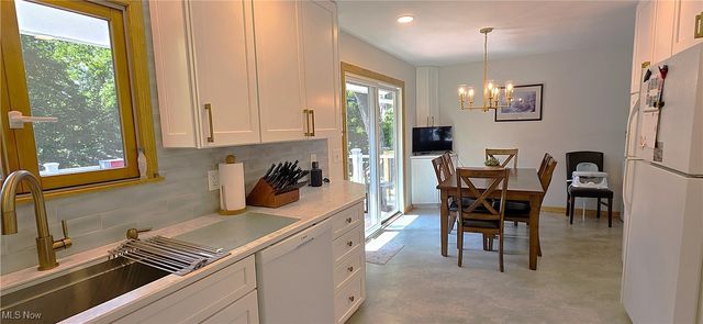 15485 Albion Road, Strongsville, OH 44136