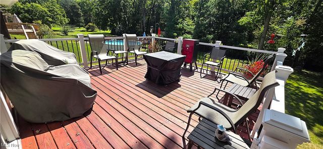 15485 Albion Road, Strongsville, OH 44136