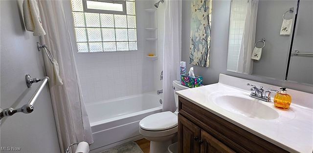 15485 Albion Road, Strongsville, OH 44136