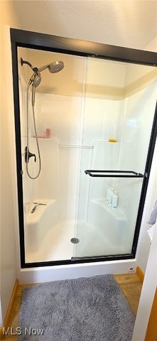 15485 Albion Road, Strongsville, OH 44136