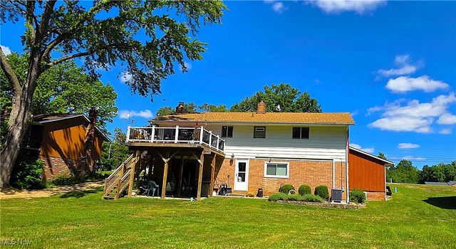 15485 Albion Road, Strongsville, OH 44136