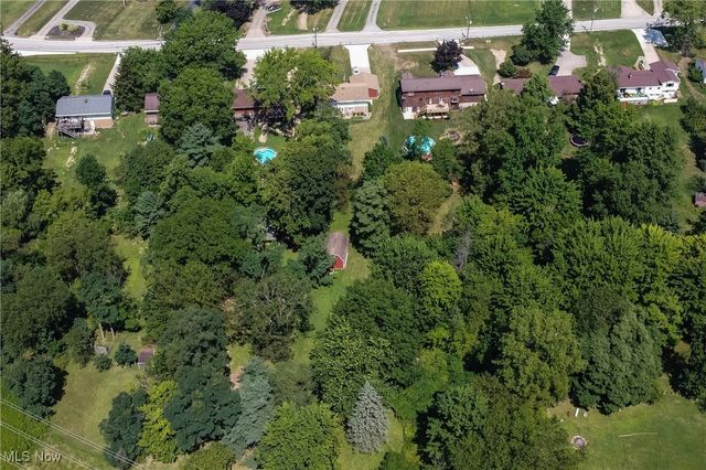 15485 Albion Road, Strongsville, OH 44136