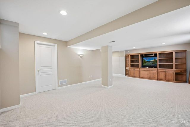 7753 Lakota Springs Drive, West Chester, OH 45069