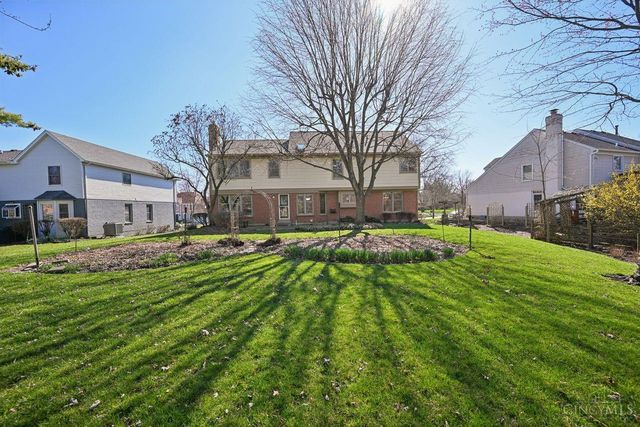 7753 Lakota Springs Drive, West Chester, OH 45069