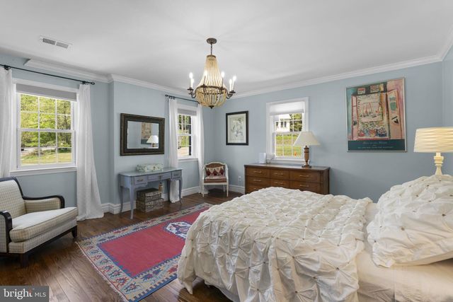 4809 WOODSIDE RD, Baltimore, MD 21229