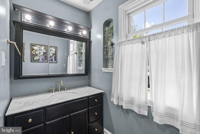 4809 WOODSIDE RD, Baltimore, MD 21229
