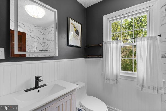 4809 WOODSIDE RD, Baltimore, MD 21229